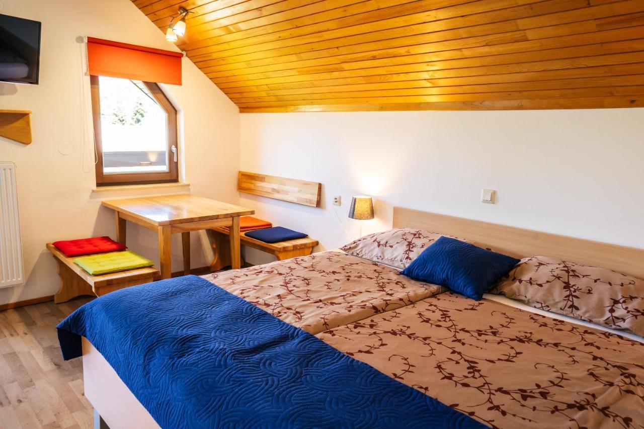 Apartmaji Alpski Cvet - Hisa Gorenc 보히니 외부 사진