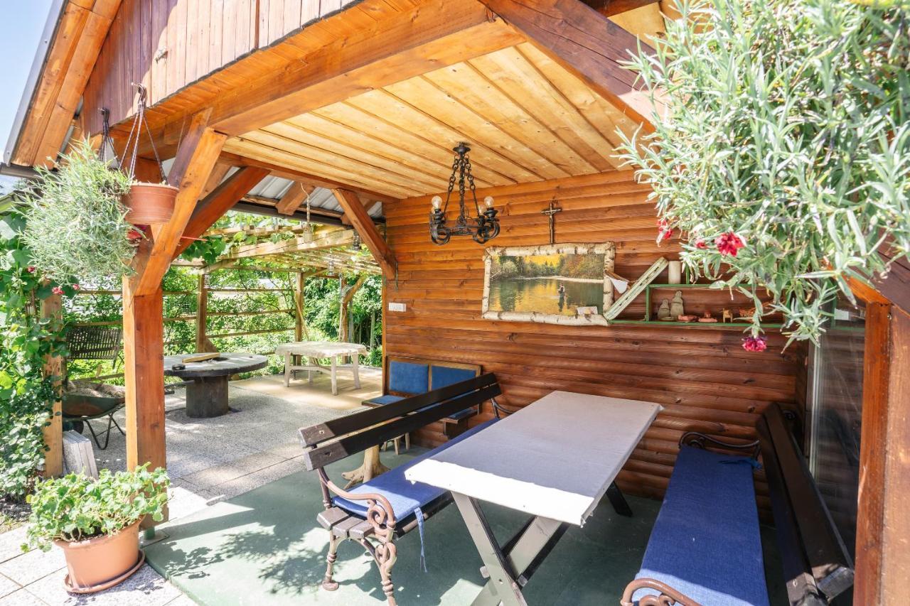 Apartmaji Alpski Cvet - Hisa Gorenc 보히니 외부 사진